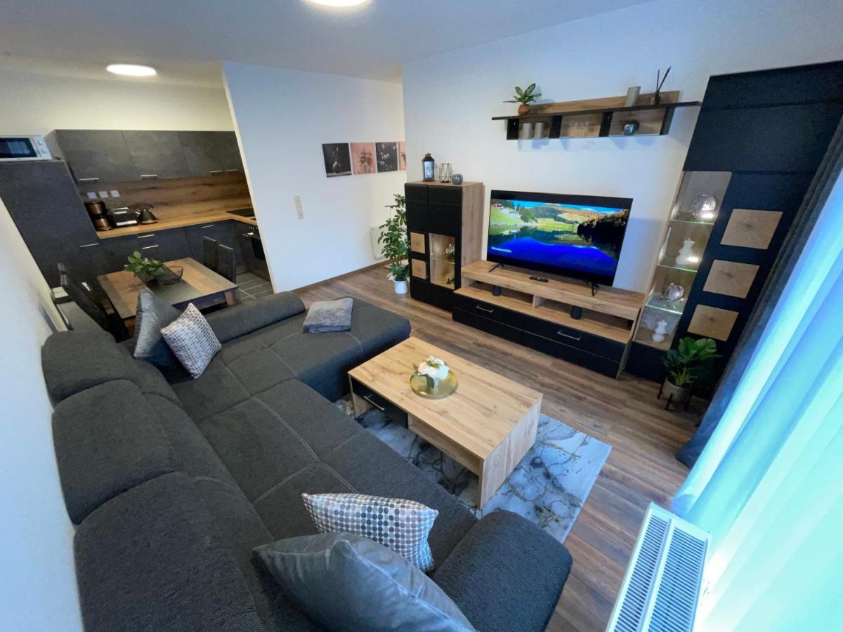 Ferienwohnung Linda Incl Pool, Sauna & Tiefgarage バート・ハルツブルク エクステリア 写真