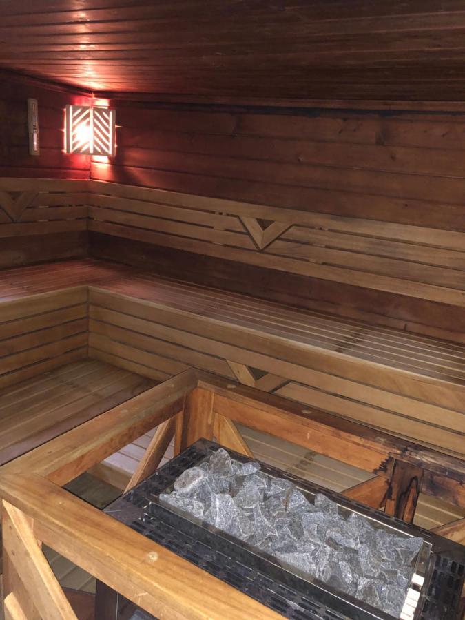 Ferienwohnung Linda Incl Pool, Sauna & Tiefgarage バート・ハルツブルク エクステリア 写真